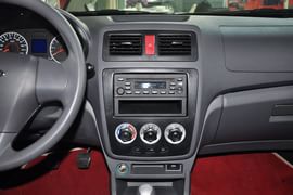 2012款奇瑞旗云2