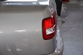 2012款奇瑞旗云2