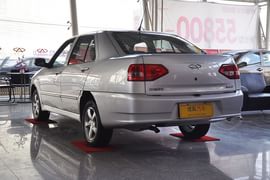 2012款奇瑞旗云2