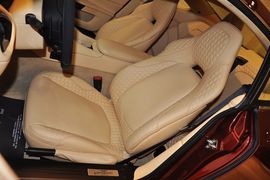 2013款阿斯顿马丁Vanquish征服