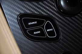 2013款阿斯顿马丁Vanquish征服