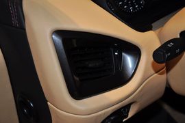 2013款阿斯顿马丁Vanquish征服