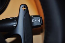 2013款阿斯顿马丁Vanquish征服