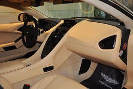 2013款阿斯顿马丁Vanquish征服