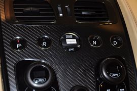 2013款阿斯顿马丁Vanquish征服