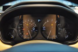 2013款阿斯顿马丁Vanquish征服