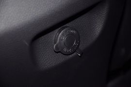2013款现代全新胜达2.4GLS自动前驱智能型