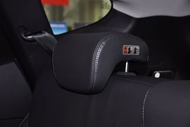 2013款现代全新胜达2.4GLS自动前驱智能型
