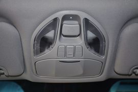 2013款现代全新胜达2.4GLS自动前驱智能型