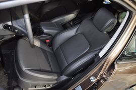 2013款现代全新胜达2.4GLS自动前驱智能型