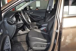 2013款现代全新胜达2.4GLS自动前驱智能型