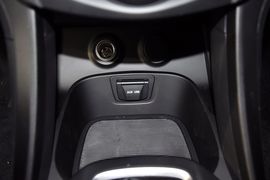 2013款现代全新胜达2.4GLS自动前驱智能型