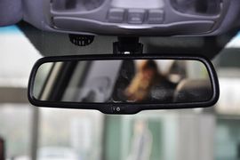 2013款现代全新胜达2.4GLS自动前驱智能型