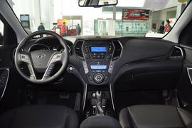 2013款现代全新胜达2.4GLS自动前驱智能型