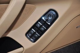 2013款保时捷Panamera4