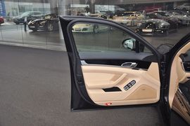2013款保时捷Panamera4