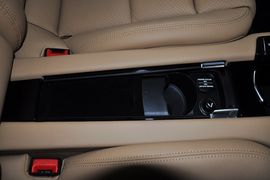 2013款保时捷Panamera4