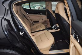 2013款保时捷Panamera4