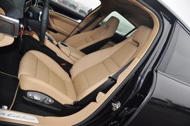 2013款保时捷Panamera4