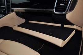 2013款保时捷Panamera4