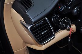2013款保时捷Panamera4