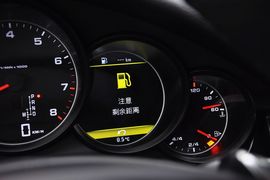 2013款保时捷Panamera4
