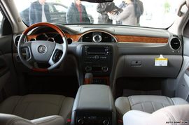 别克昂科雷内饰