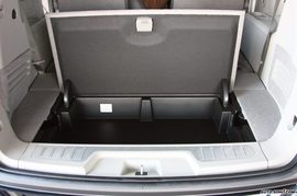 别克昂科雷内饰