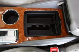 别克昂科雷内饰