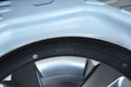 2012款丰田卡罗拉1.8L