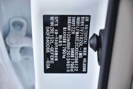 2012款丰田卡罗拉1.8L