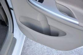 2012款丰田卡罗拉1.8L