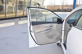 2012款丰田卡罗拉1.8L