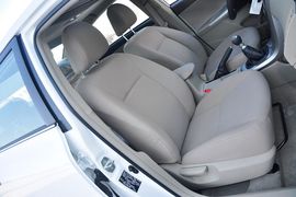 2012款丰田卡罗拉1.8L