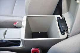 2012款丰田卡罗拉1.8L
