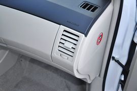 2012款丰田卡罗拉1.8L