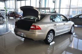 2012款斯柯达昊锐1.8TSI手自一体优雅版