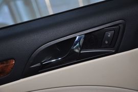 2012款斯柯达昊锐1.8TSI手自一体优雅版