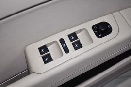 2012款斯柯达昊锐1.8TSI手自一体优雅版