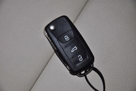 2012款斯柯达昊锐1.8TSI手自一体优雅版