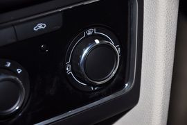 2012款斯柯达昊锐1.8TSI手自一体优雅版