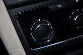 2012款斯柯达昊锐1.8TSI手自一体优雅版