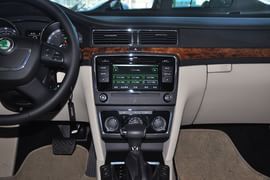 2012款斯柯达昊锐1.8TSI手自一体优雅版