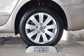 2012款斯柯达昊锐1.8TSI手自一体优雅版