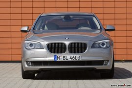 2009款宝马750Li