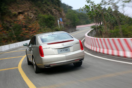 2013款凯迪拉克XTS