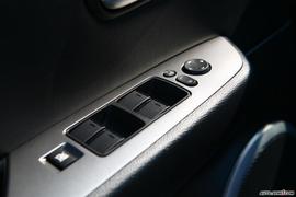 马自达睿翼内饰