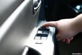 马自达6睿翼内饰