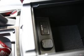 马自达6睿翼内饰