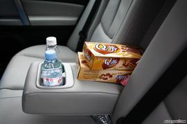 马自达睿翼内饰